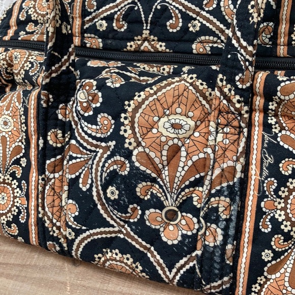 Vera Bradley quilted Purse 🍁🍁🍁 - Picture 2 of 8